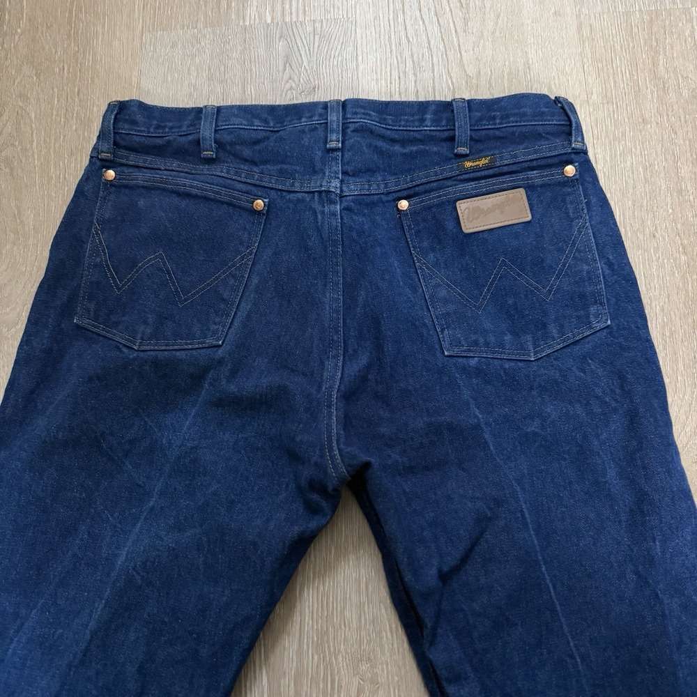 Wrangler Cowboy Cut Retro Slim Straight Jeans Mens 38x30 Blue Denim Western - Picture 9 of 10